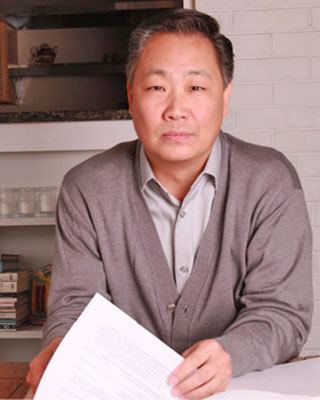 Stephen Jin-Woo Kim wwwbibliotecapleyadesnetimagenessociopolbigbr