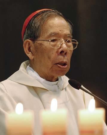 Stephen Kim Sou-hwan Stephen Cardinal Kim Souhwan South Korean prelate