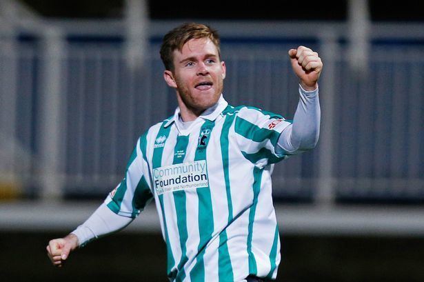 Stephen Turnbull (footballer) Blyth Spartans FA Cup hero Stephen Turnbull set to swap football