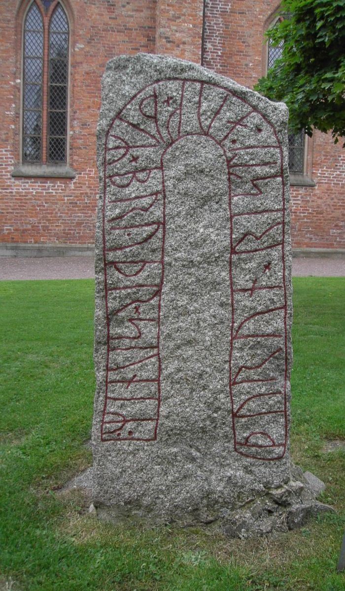 Östergötland Runic Inscription 165
