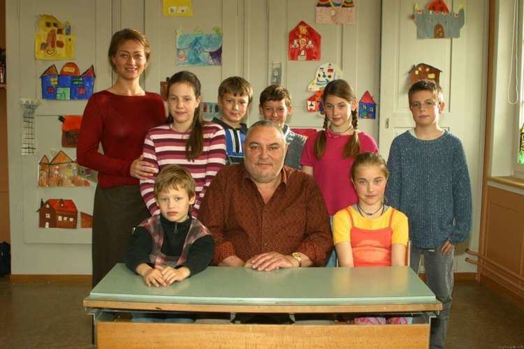 Sternenberg (film) Kein HappyEnd wie im Film Sternenbergs Schule droht das Aus Blick