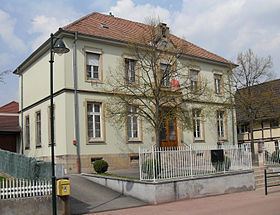 Stetten, Haut-Rhin httpsuploadwikimediaorgwikipediacommonsthu