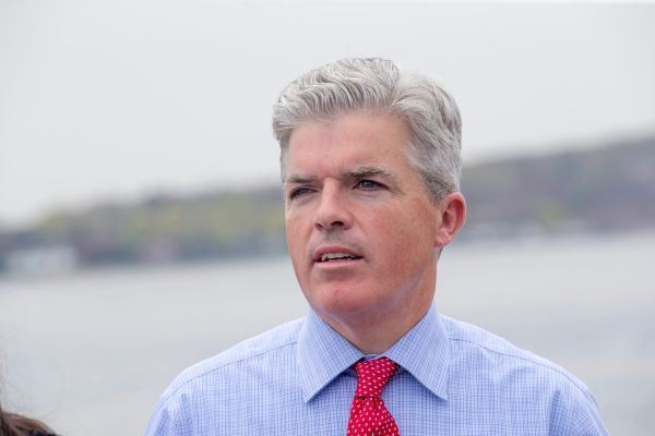 Steve Bellone ReElect Steve Bellone A Proven Record of Good Governance