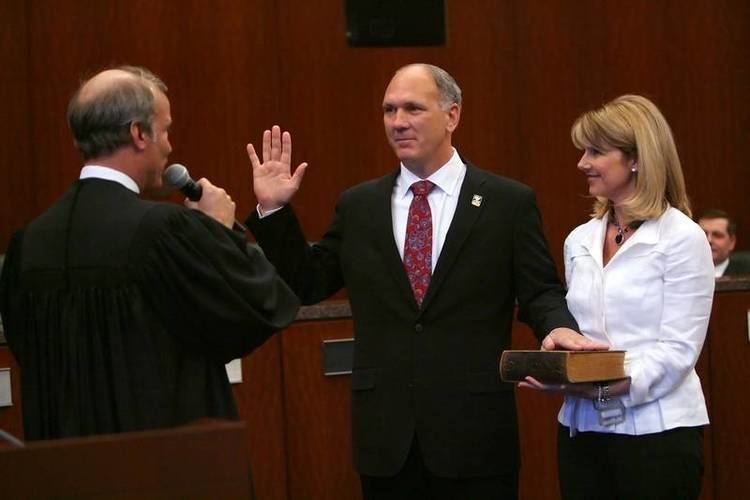 Steve Chirico New Naperville city council sworn in