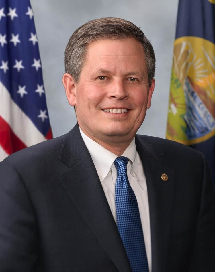 Steve Daines httpsuploadwikimediaorgwikipediacommons55