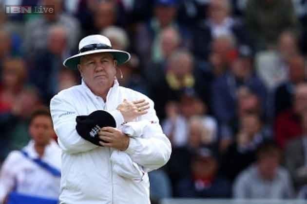 Steve Davis (umpire) Steve Davis 11th umpire to officiate in 50 Tests IBNLive