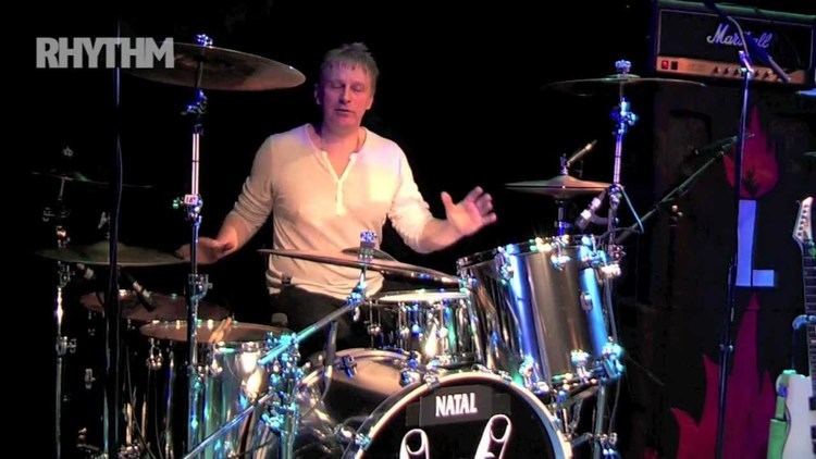 Steve Grantley Stiff Little Fingers Steve Grantley talks Rhythm through his drum