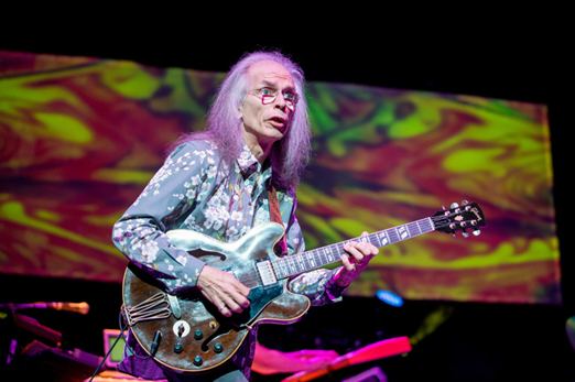Steve Howe (musician) Why Yes are still the funniest rock band in the world