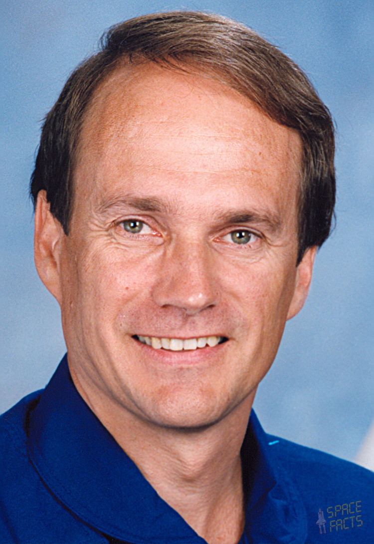 Steve MacLean (astronaut) Astronaut Biography Steven MacLean