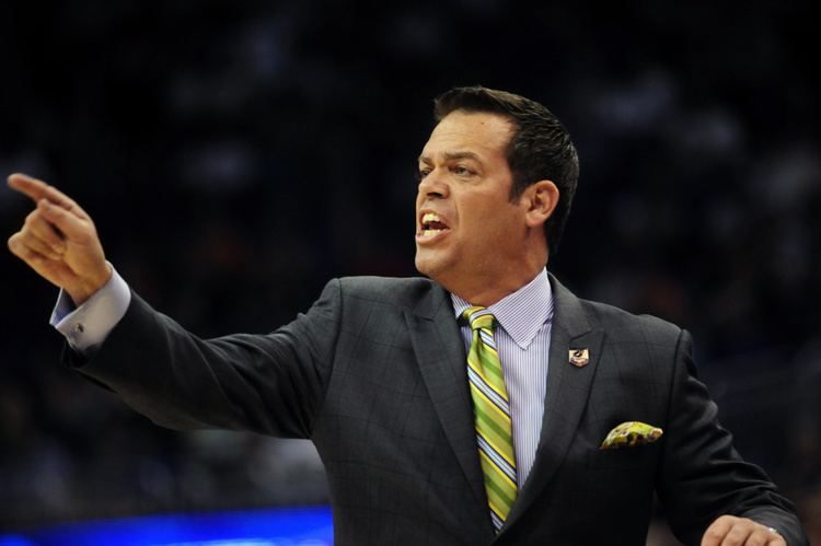Steve Masiello Steve Masiello Lied About Graduating From Kentucky and it