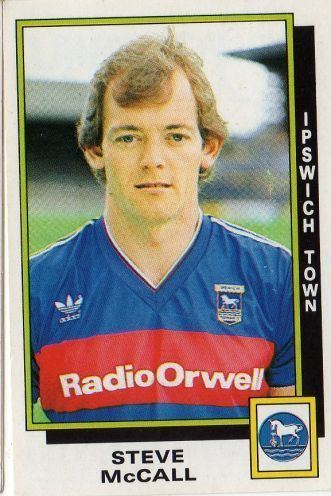 Steve McCall IPSWICH TOWN Steve McCall 112 PANINI Football 86 RARE Trading Sticker