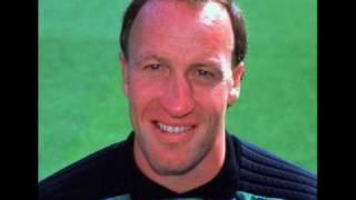 Steve Ogrizovic Steve Ogrizovic Raves Like A Squirrel By The 90s