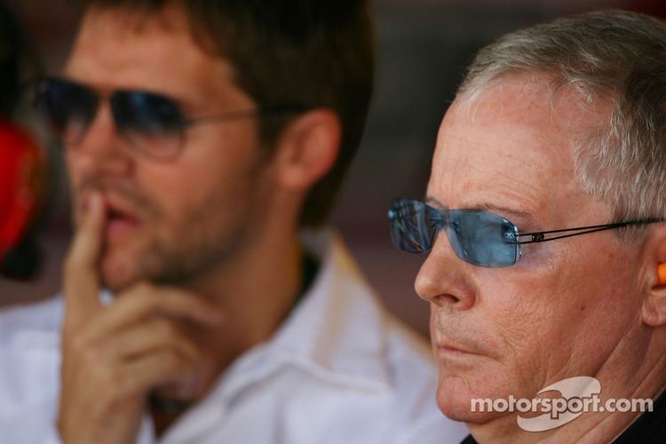 Steve Robertson (racing driver) David Robertson and Steve Robertson managers of Kimi