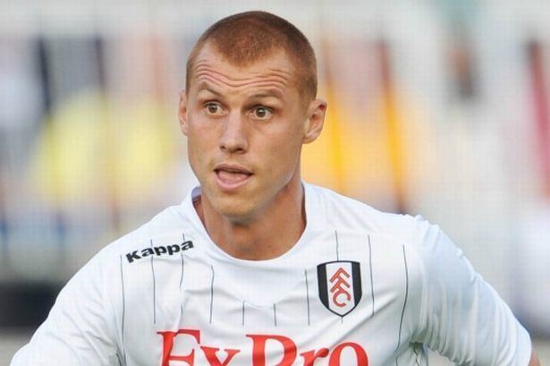 Steve Sidwell Sidwell sees red as Fulham edged out by Arsenal Get West