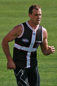 Steven King (footballer) httpsuploadwikimediaorgwikipediacommonsthu