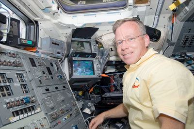 Steven Lindsey Astronaut Steven Lindsey39s postNASA career collectSPACE