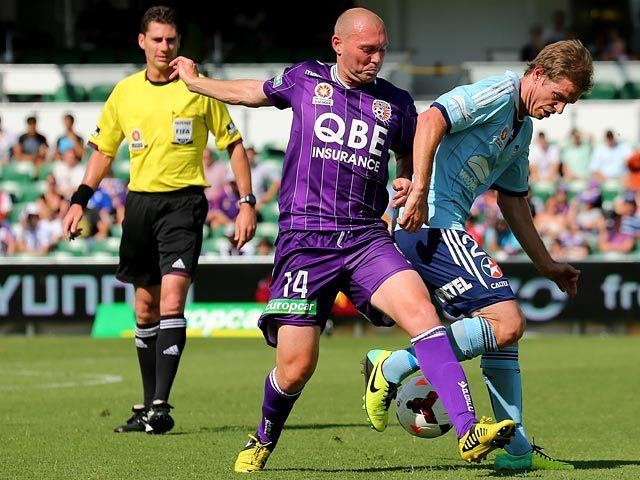 Steven McGarry Result Steven McGarry penalty seals Perth Glory win