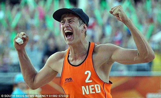 Steven Van de Velde Dutch volleyball star Steven Van de Velde jailed for raping 12year