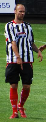 Steven Watt (footballer) httpsuploadwikimediaorgwikipediacommonsthu