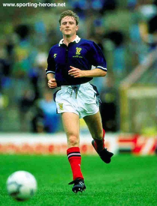 Stewart McKimmie Stewart McKIMMIE International Football Caps for Scotland Scotland