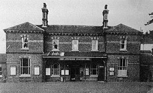 Steyning railway station httpsuploadwikimediaorgwikipediaenthumb4