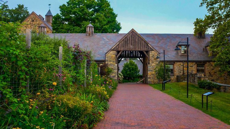 Stone Barns Center for Food & Agriculture Blue Hill at Stone Barns Joins EMP Per Se and Le Bernardin on the