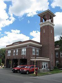 Stoneham Firestation httpsuploadwikimediaorgwikipediacommonsthu