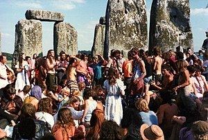 Stonehenge Free Festival httpsuploadwikimediaorgwikipediacommonsthu