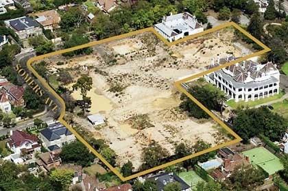 Stonington mansion Mansion site fetches 285m