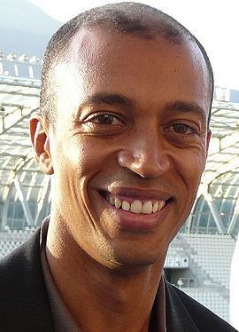Stéphane Diagana httpsuploadwikimediaorgwikipediacommonsthu