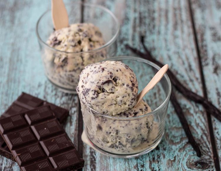 Stracciatella (ice cream) Stracciatella Ice Cream with Chocolate delicious recipe