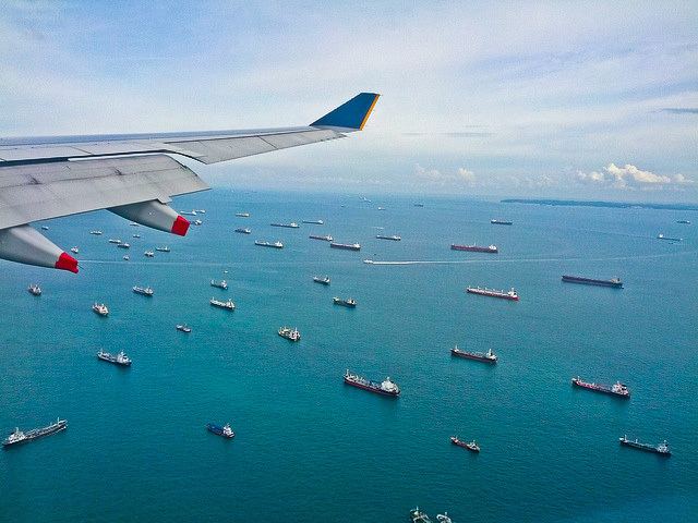 Strait of Malacca httpssmediacacheak0pinimgcomoriginals09