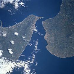 Strait of Messina metropolitan area httpsuploadwikimediaorgwikipediacommonsthu