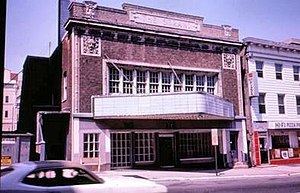 Strand Theater (Allentown, Pennsylvania) httpsuploadwikimediaorgwikipediaenthumbf