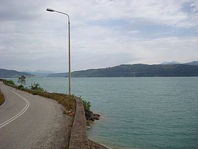 Stratos (lake) httpsuploadwikimediaorgwikipediacommonsthu
