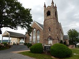 Strausstown, Pennsylvania httpsuploadwikimediaorgwikipediacommonsthu