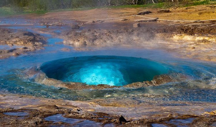 Strokkur Strokkur Iceland Amazing Places