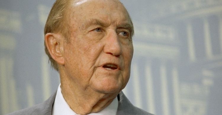 Strom Thurmond stromthurmondspeakingwithreporters South Carolina