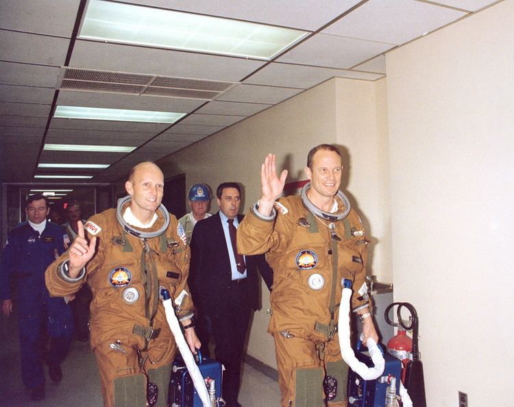 STS-3 Crew STS3 walkout
