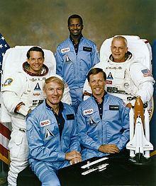 STS-41-B httpsuploadwikimediaorgwikipediacommonsthu