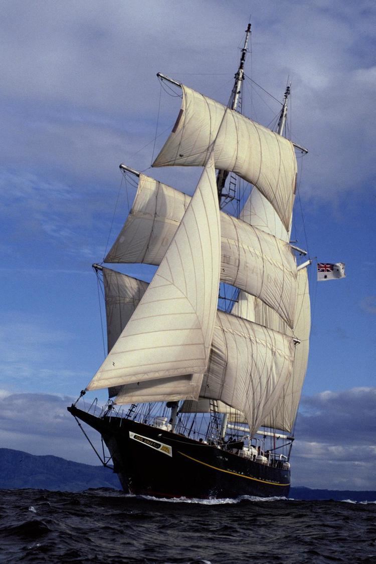 STS Young Endeavour Set sail aboard the tall ship Young Endeavour Navy Daily