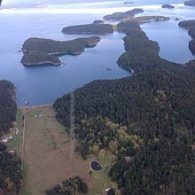 Stuart Island (Washington) httpsuploadwikimediaorgwikipediacommonsthu