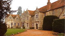 Studley Priory, Oxfordshire httpsuploadwikimediaorgwikipediacommonsthu