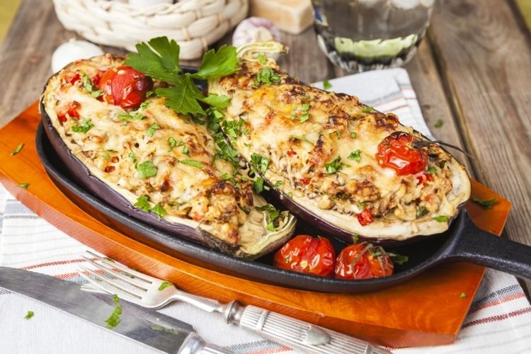 Stuffed eggplant Cheesy Stuffed Eggplant 12 Tomatoes