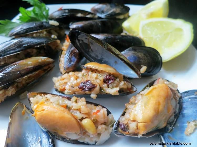 Stuffed mussels Homemade Stuffed Mussels with Aromatic Rice Midye Dolma Ozlem39s
