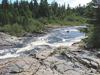 Sturgeon River (Lake Nipissing) httpsuploadwikimediaorgwikipediacommonsthu