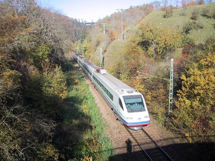 Stuttgart–Hattingen railway wwwbbbahneuCIS20Neckarburg20241004JPG