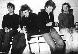 Subway Sect wwwpunk77coukgraphicssubwaysectbandechenbergjpg