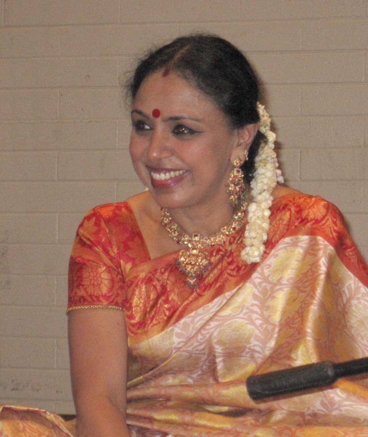 Sudha Ragunathan httpsuploadwikimediaorgwikipediacommons55