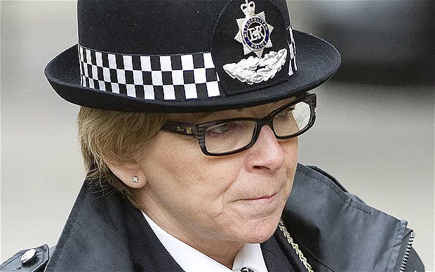 Sue Akers Phone hacking inquiry head Sue Akers to retire from Metropolitan